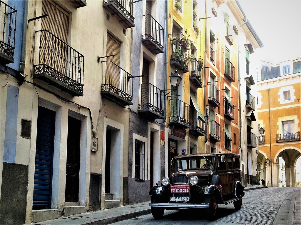 Apartamento A.T. Casco Antiguo III Cuenca  Exterior foto